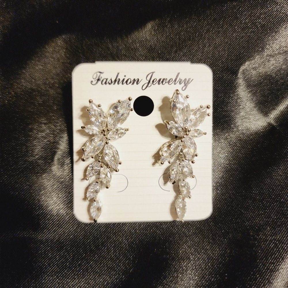 Elegant Gold and Silver Leaf Drop Earrings